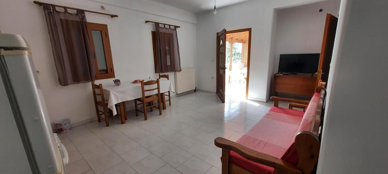 Areopoli Home 7 Luaran gambar