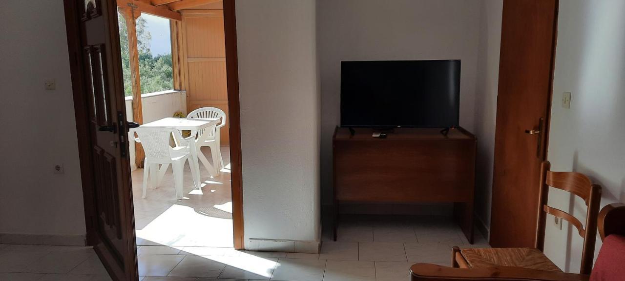Areopoli Home 7 Luaran gambar